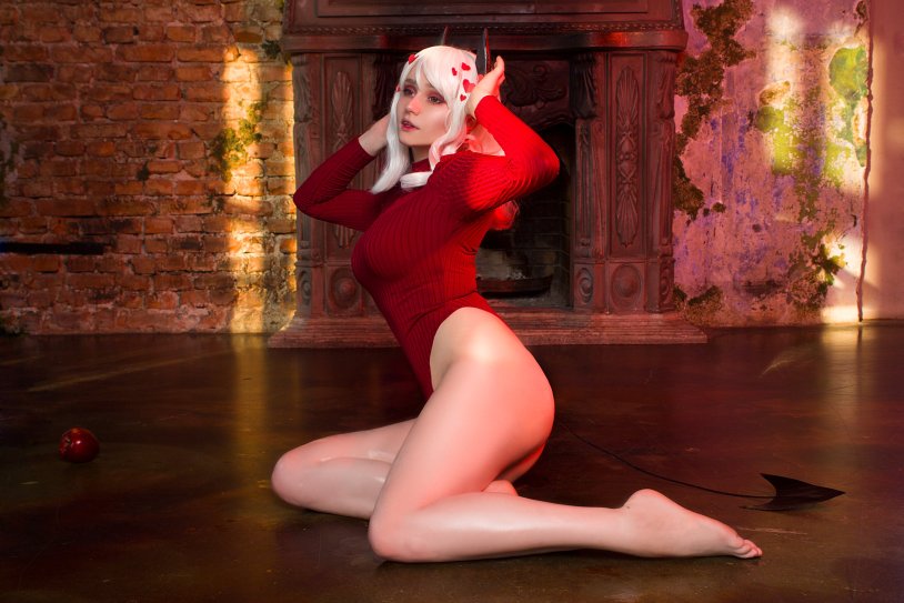 Sasha "Shirogane-Sama" Holland