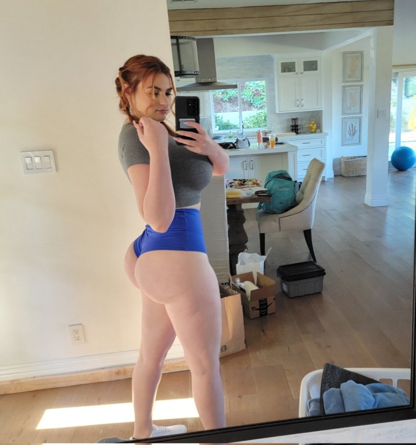 Alicia Romero Fitness