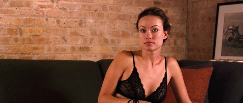 A beautiful wife loves a gangbang