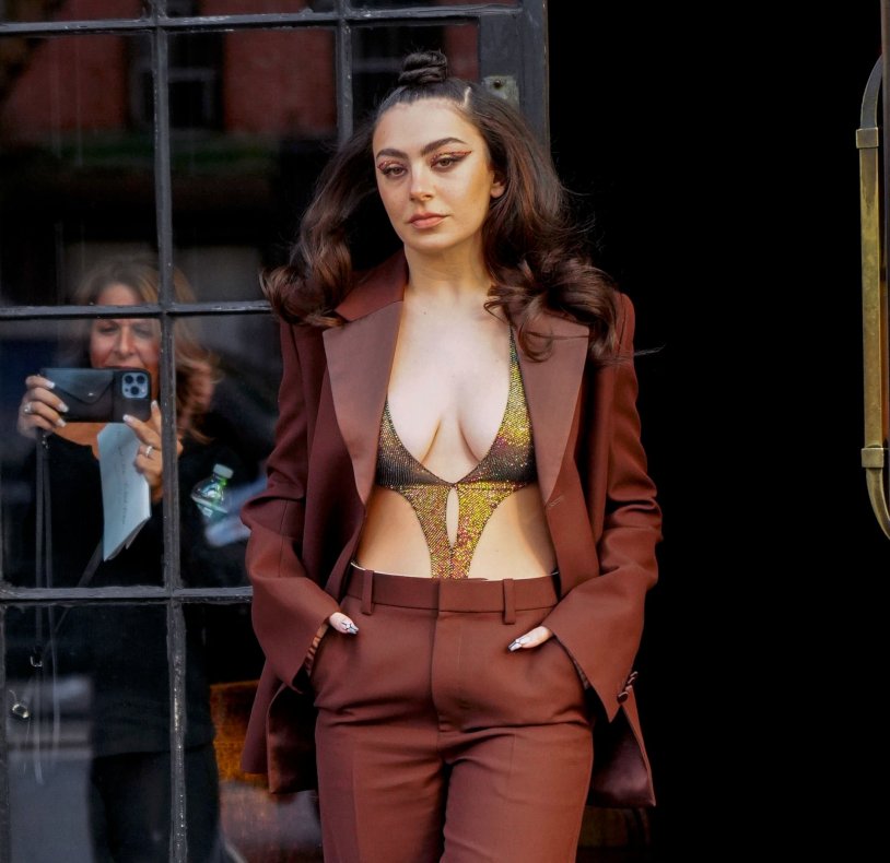 Beg for You Feat. Rina Sawayama Charli Xcx Feat. Rina Sawayama