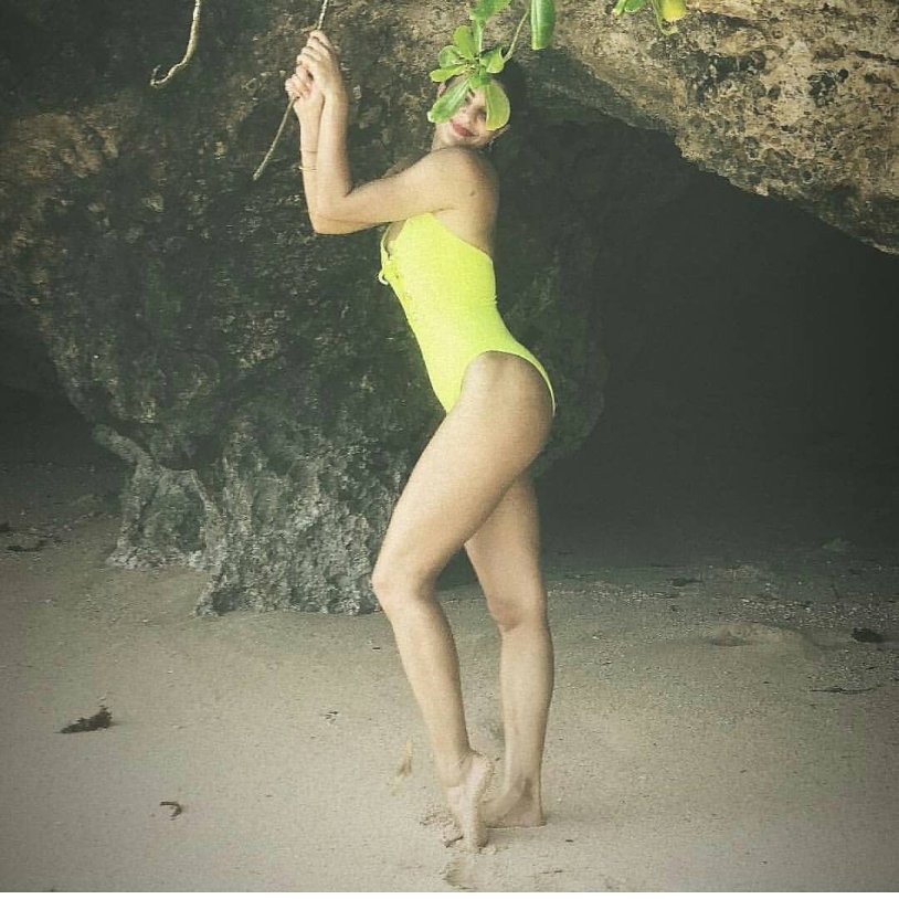 Michelle Milett is hot