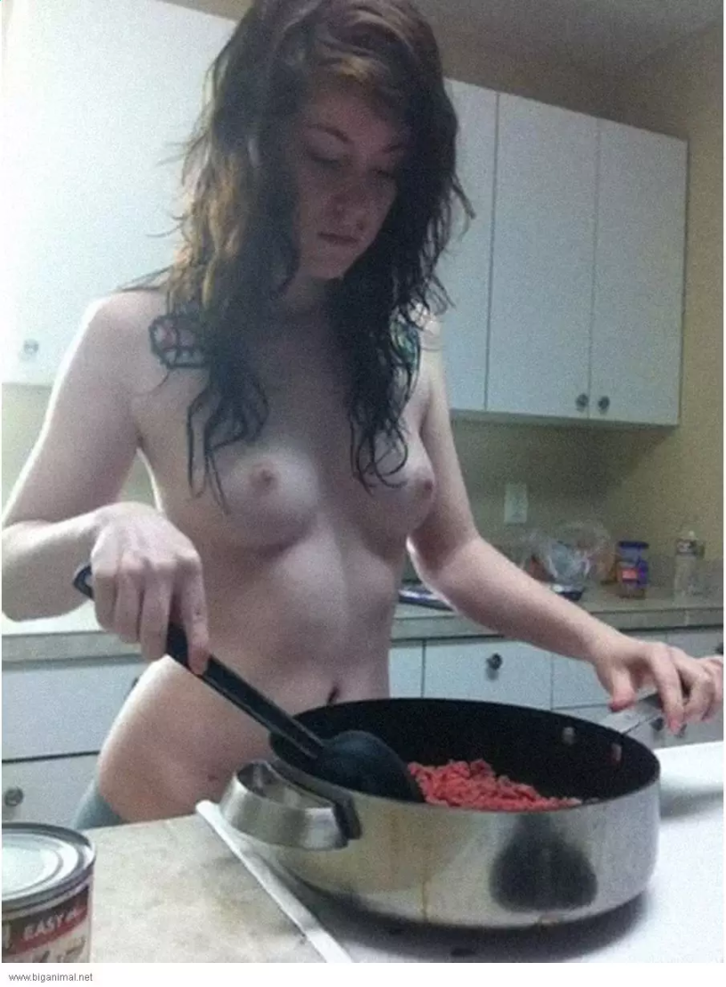 Girls undress on the rocks