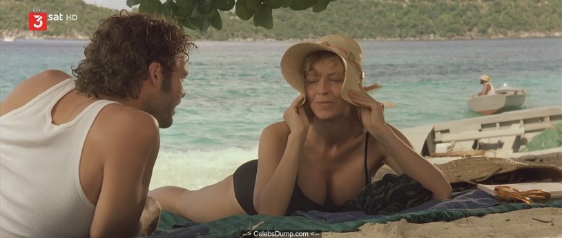 Grett Tunberg in a swimsuit