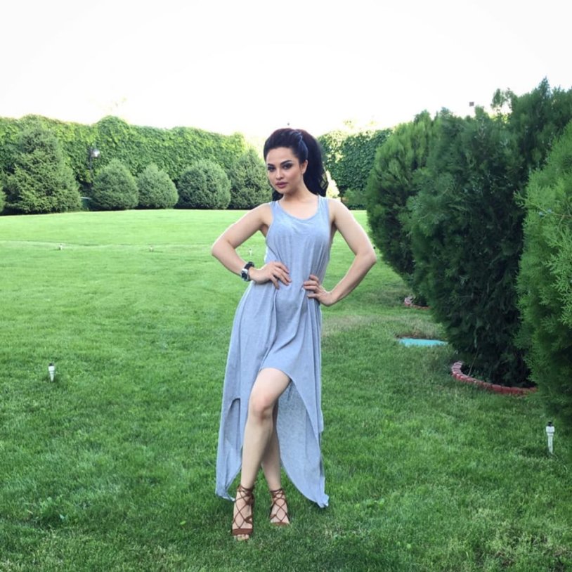 Louise Rasulova Louise 2020