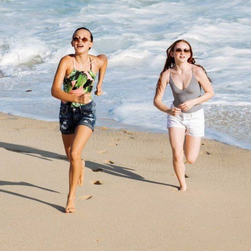 Millie Bobby Brown Cum Tribute