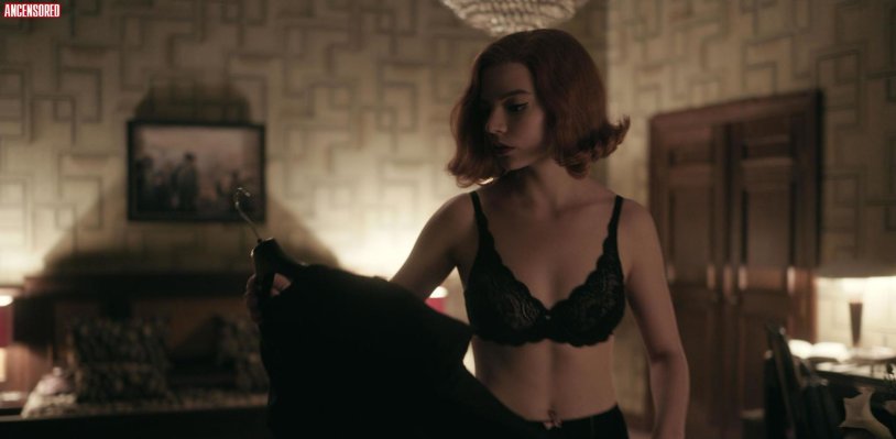 Film Witch 2015 Taylor Joy