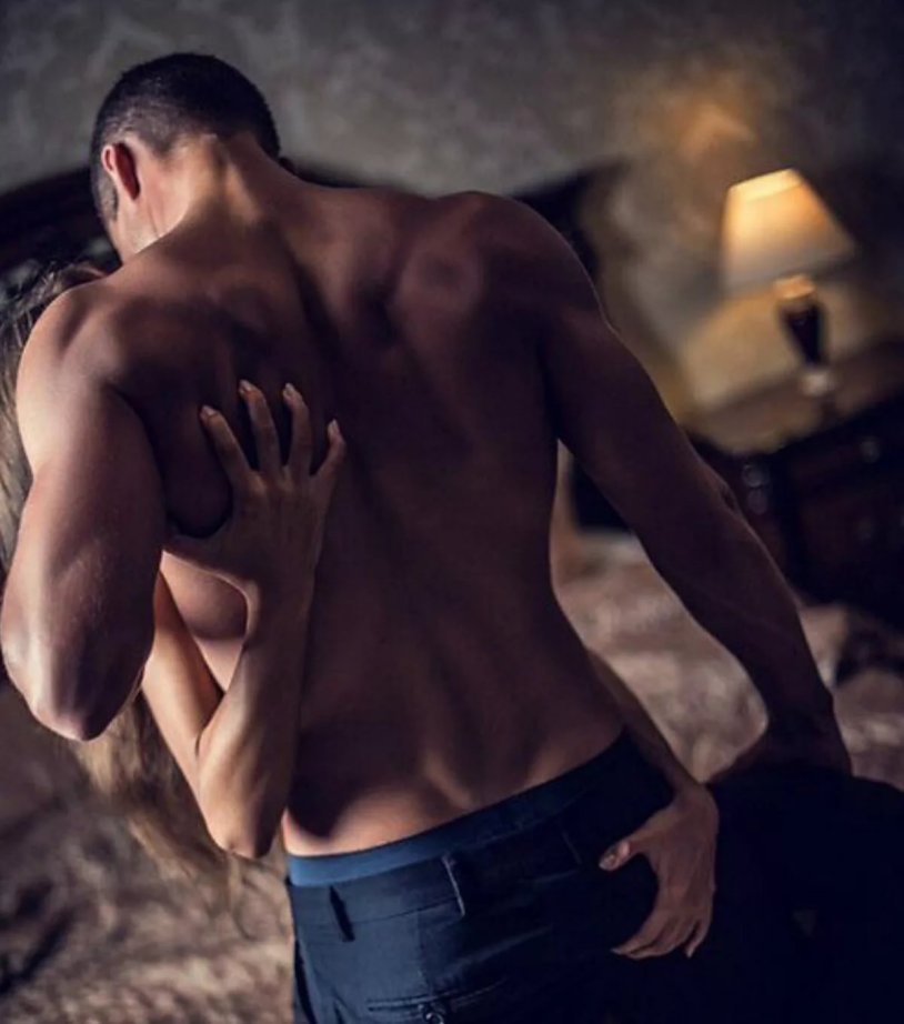 Casey Calvert in bikini