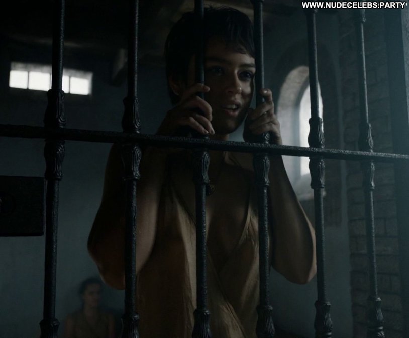 Scarlett Johansson Alexander Daddario Naked