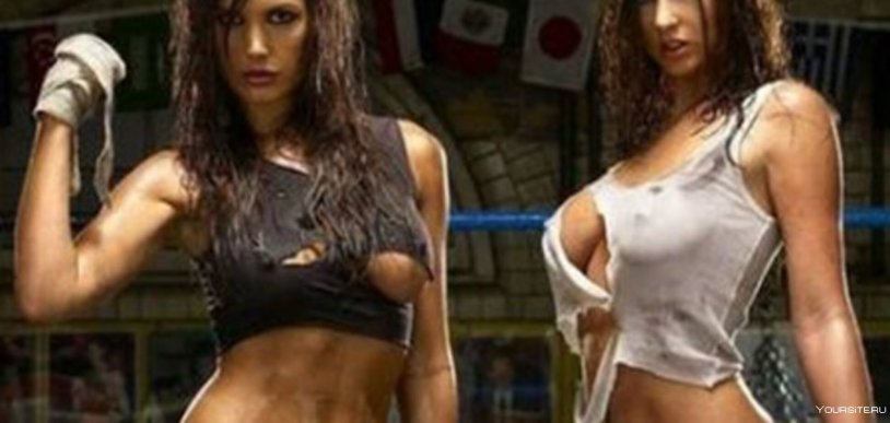 UFC Ring-Herl Arianny Celeste