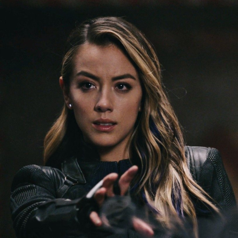 Chloe Bennet 2021