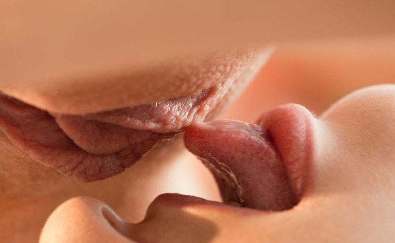 Tender kiss on the labia