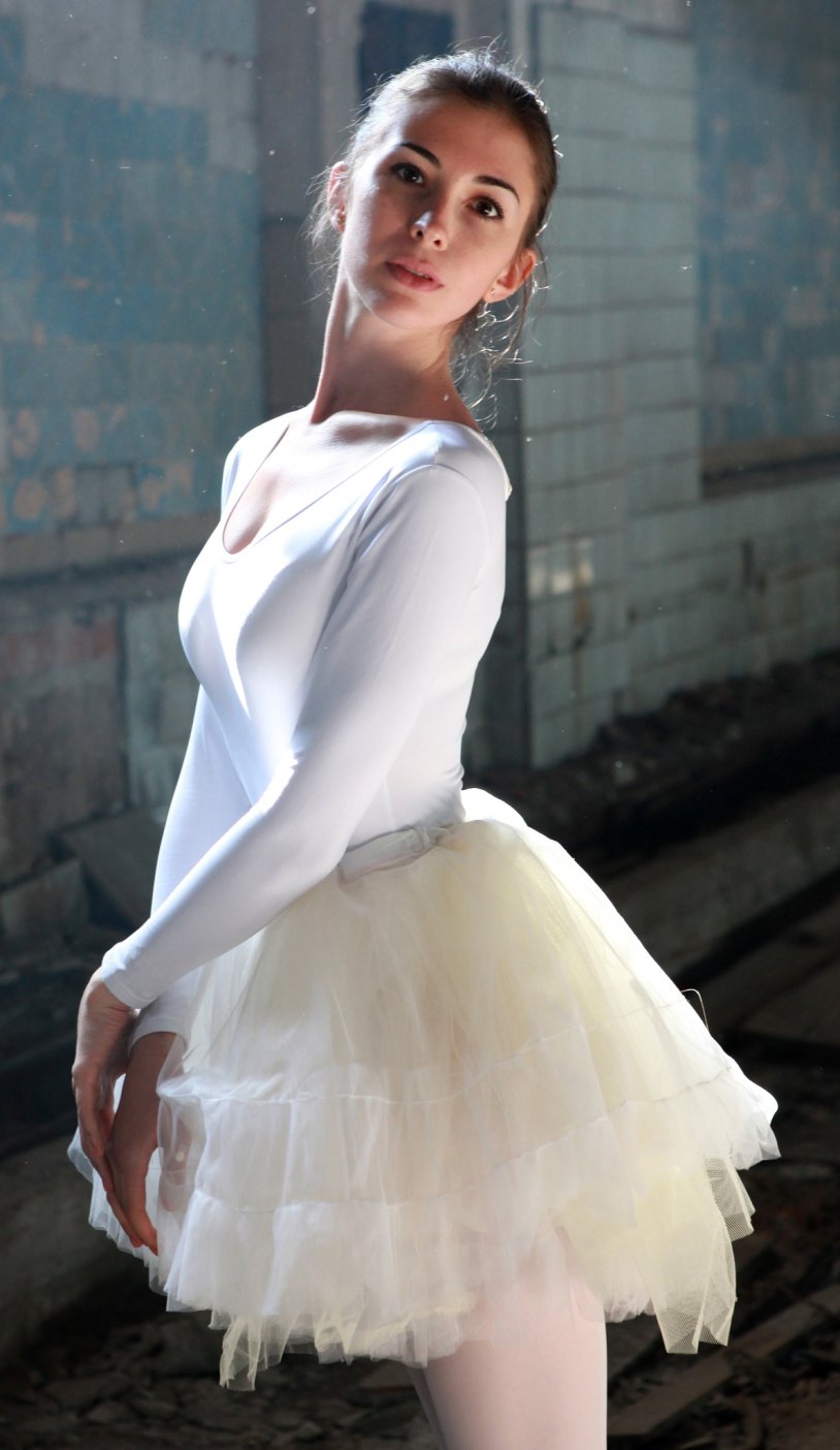 Marina Mogilko Ballerina