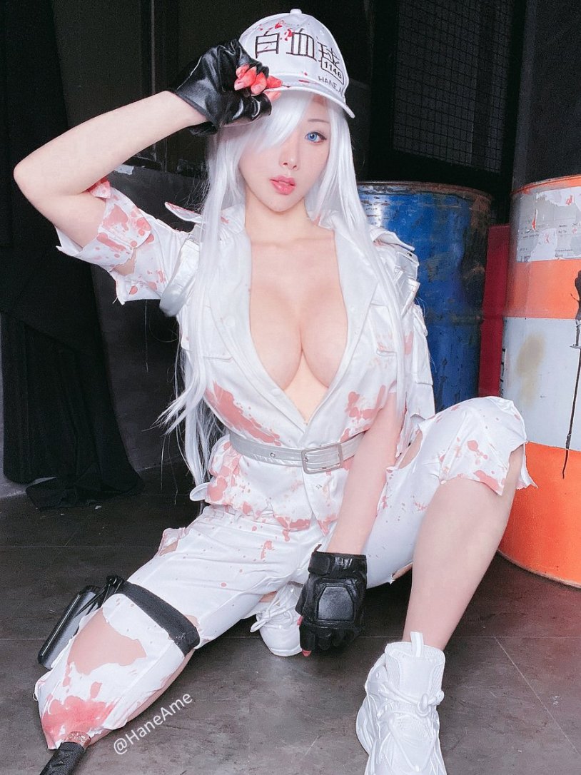 Quinella Administrator Cosplay