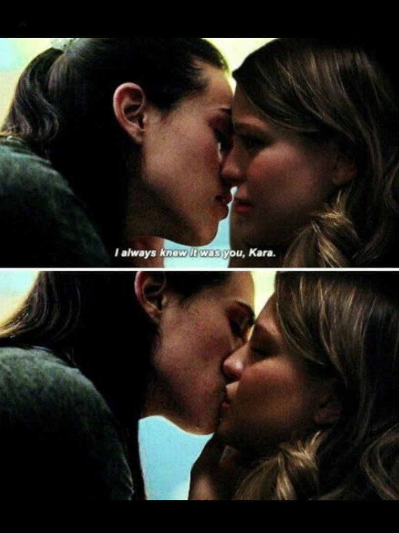 Bear screams from bushes