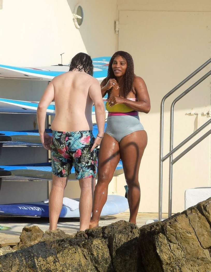 Serena Williams hot