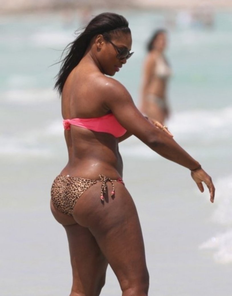 Serena Williams hot 18