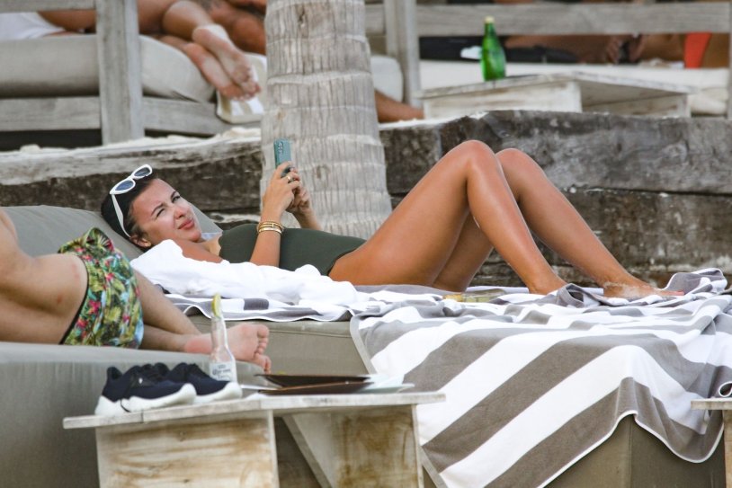 Sofia Jamora Model 22+