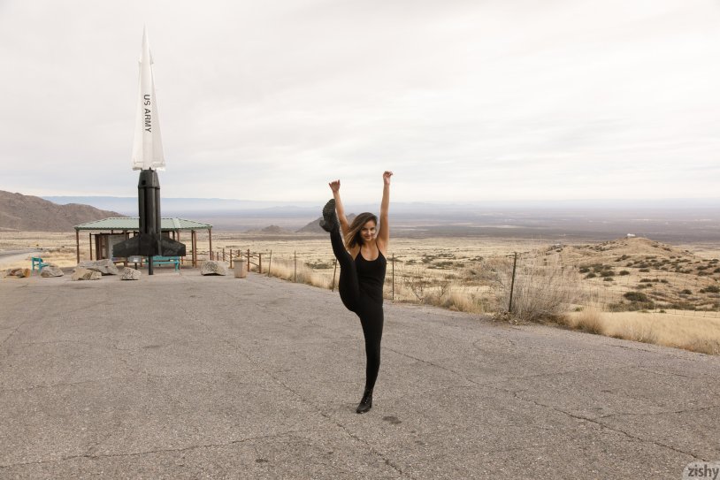 Alejandra Lazino Sexy