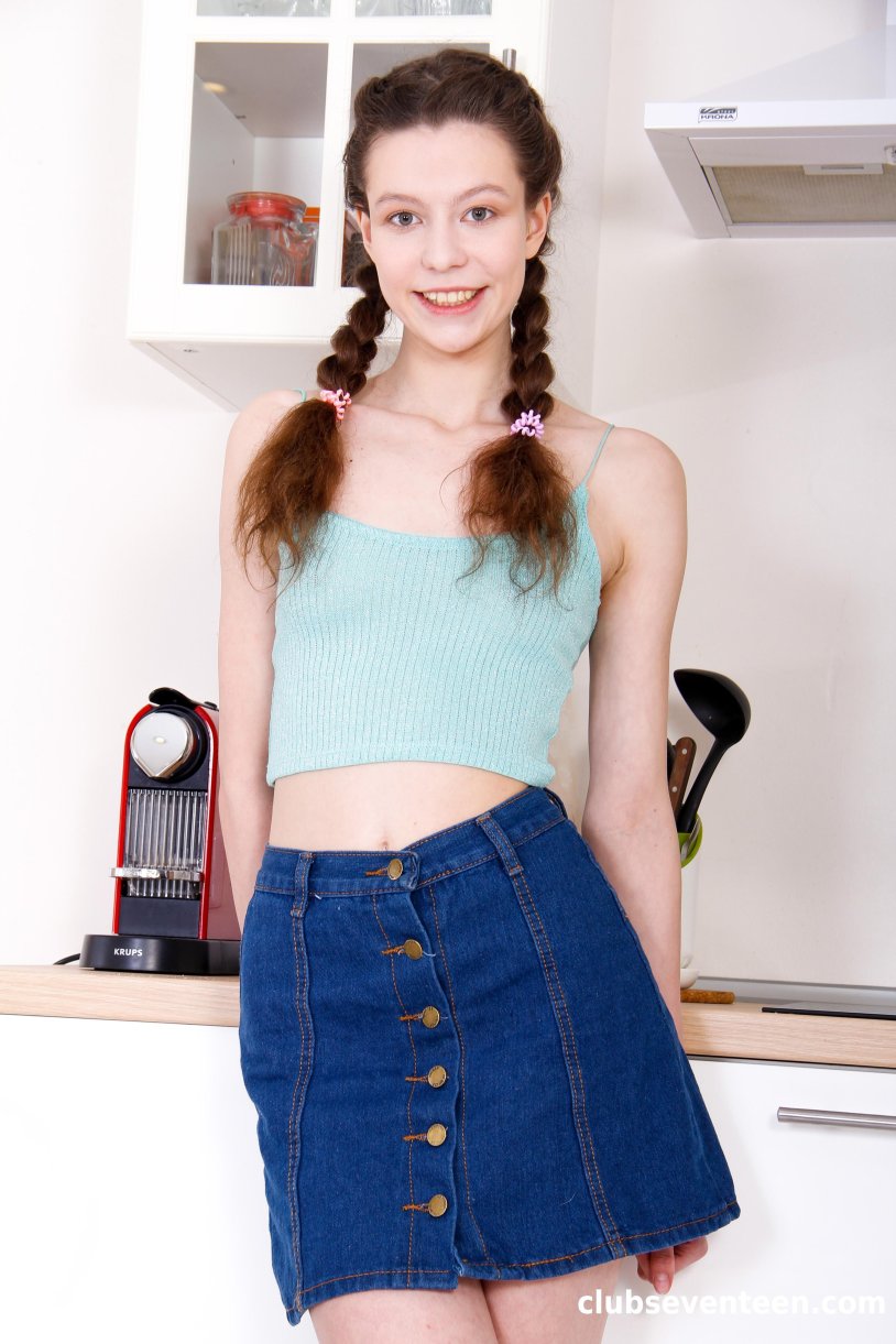 Sofia Bredikhina Sofi Smile Nude