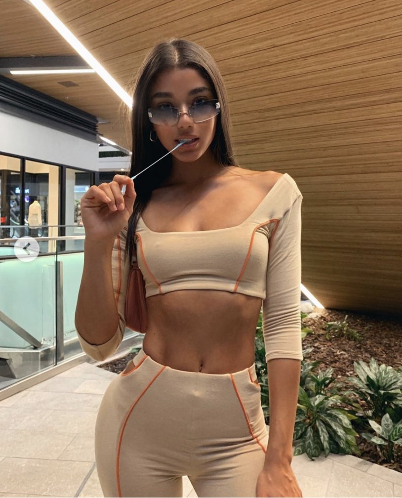 Pornstars Anna Ventura