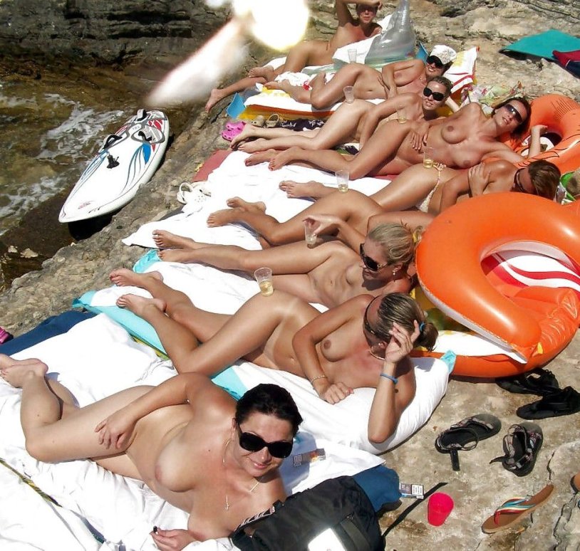 Fire Lakes Purenudism Friends Forest Girl