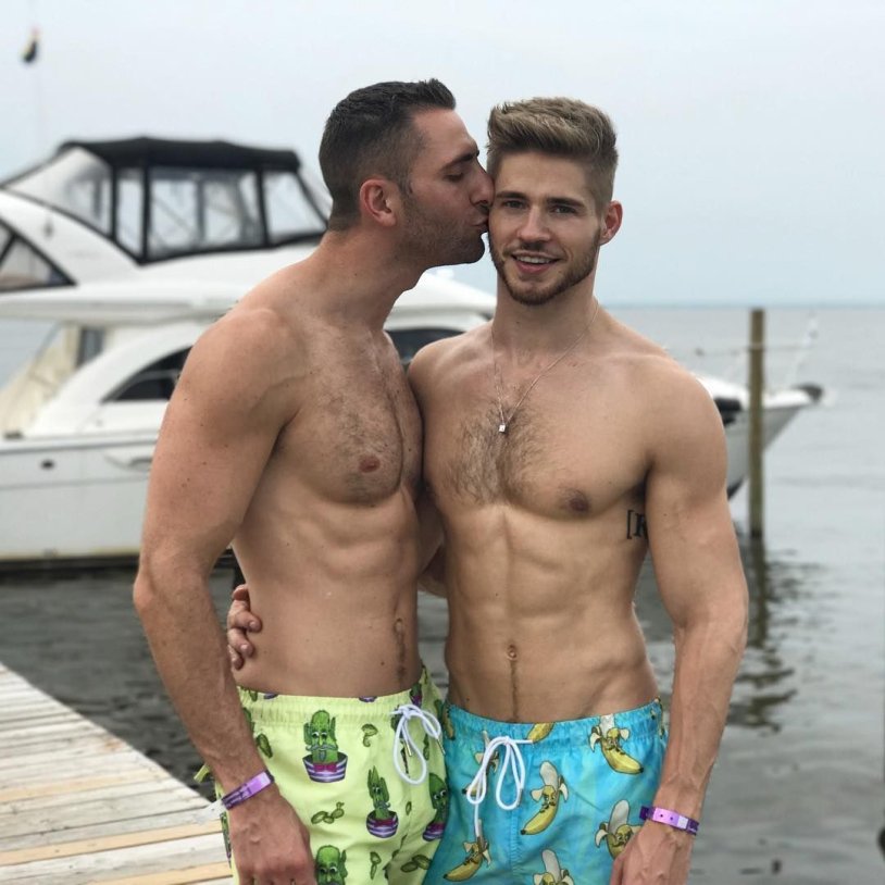 Completely naked Nazar Vitkovich