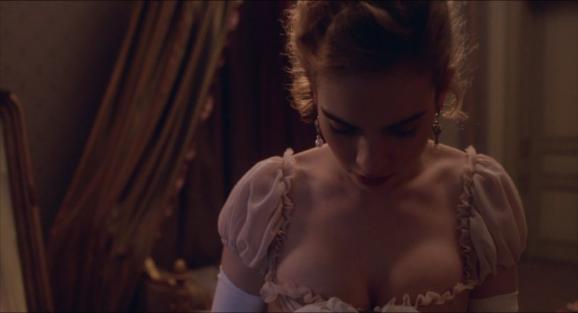 Naked Lily James (Lily James