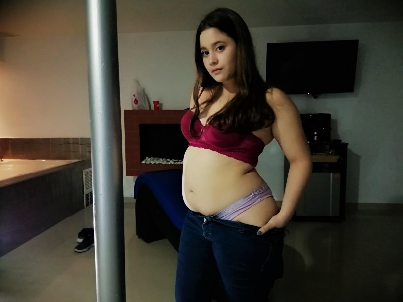 Barbie Ferreira Fat Belly