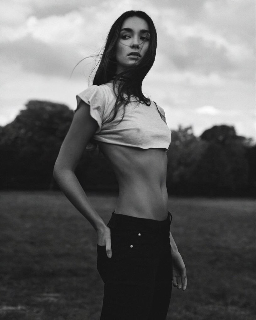 Amy Smart Road Adventure