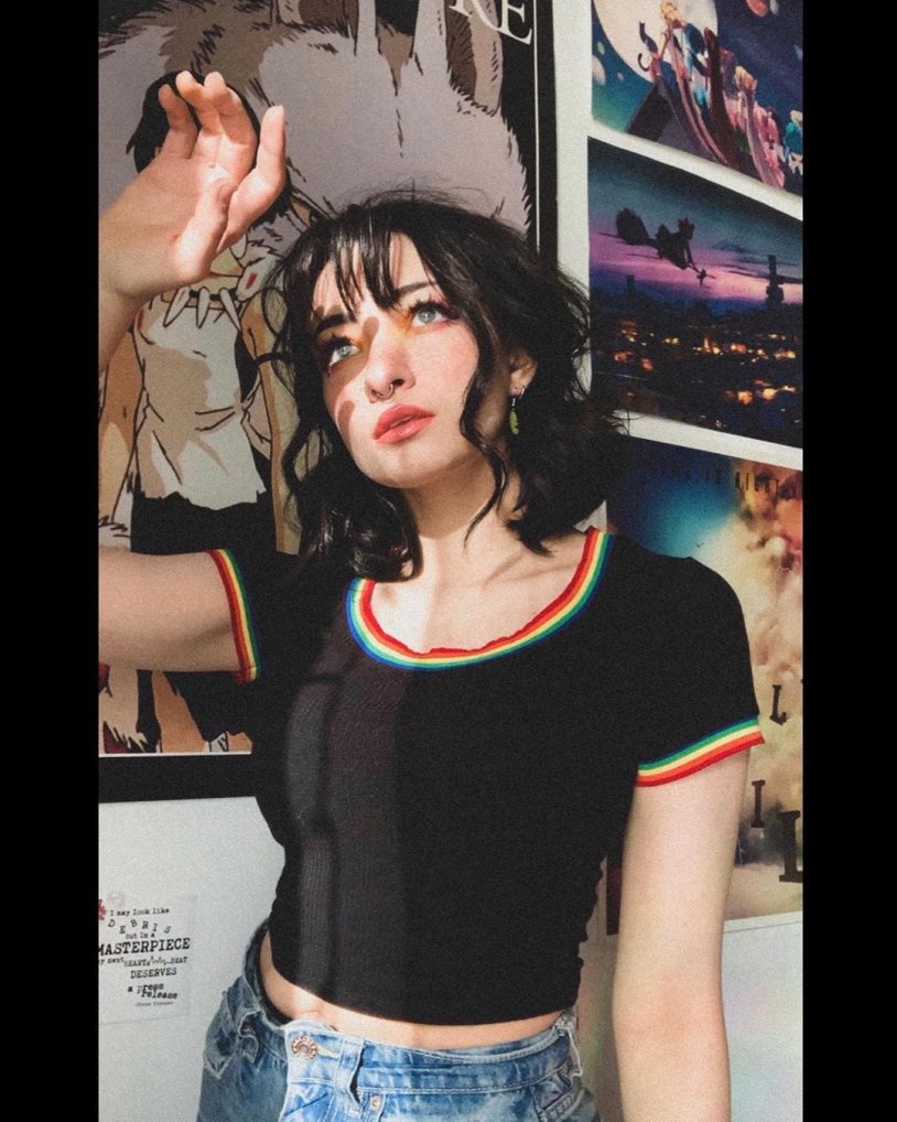 Jodell Mika Ferland in a football sten