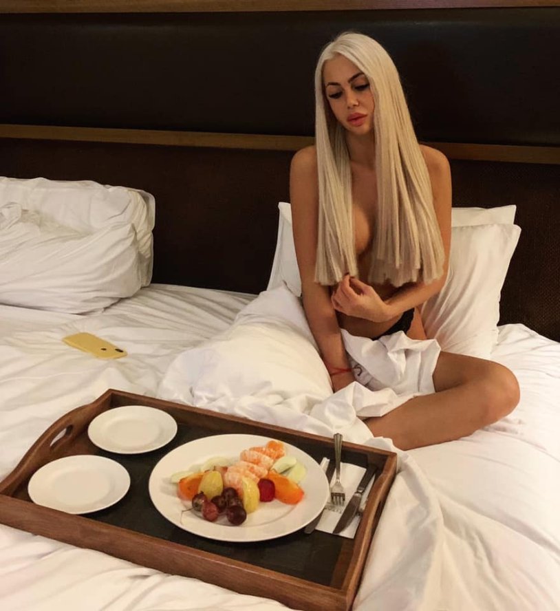 Denis Pfauzerov is naked