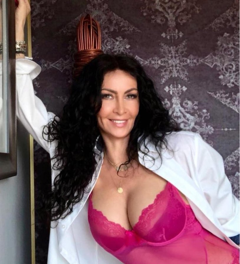 Michaela about a diamond