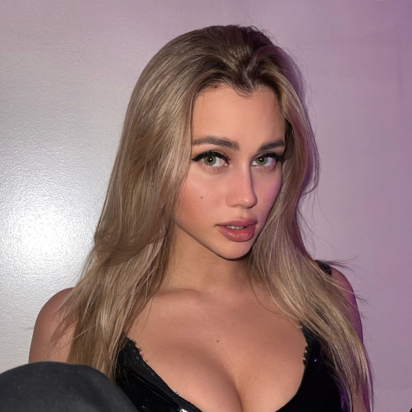 May Overwotch Foot fetish