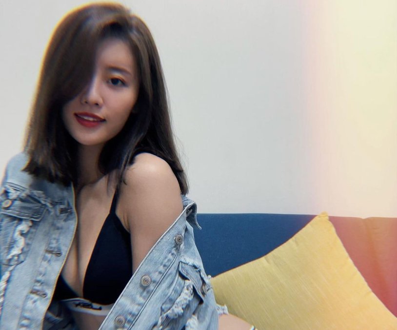 Beautiful Asian girl