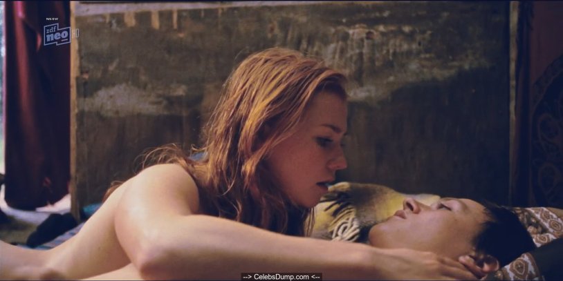 FINE FRANZISKA BrandMeier - Parfum S01E03 (2018) Sex Cinema