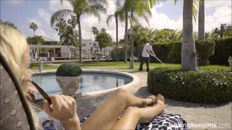 Natalie Knight Naomi Swinn