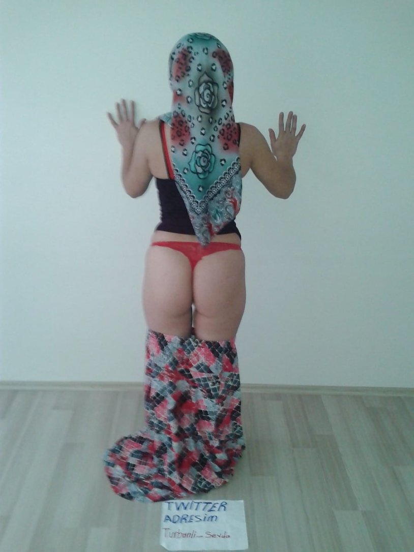 Turbanley hijab selfie