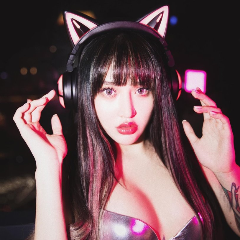 Songyuxin Hitomi Plum