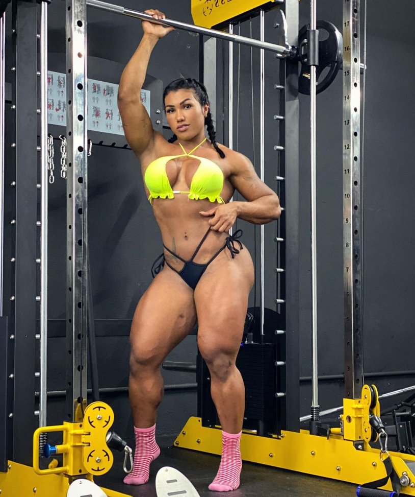 Alessandra Alvez