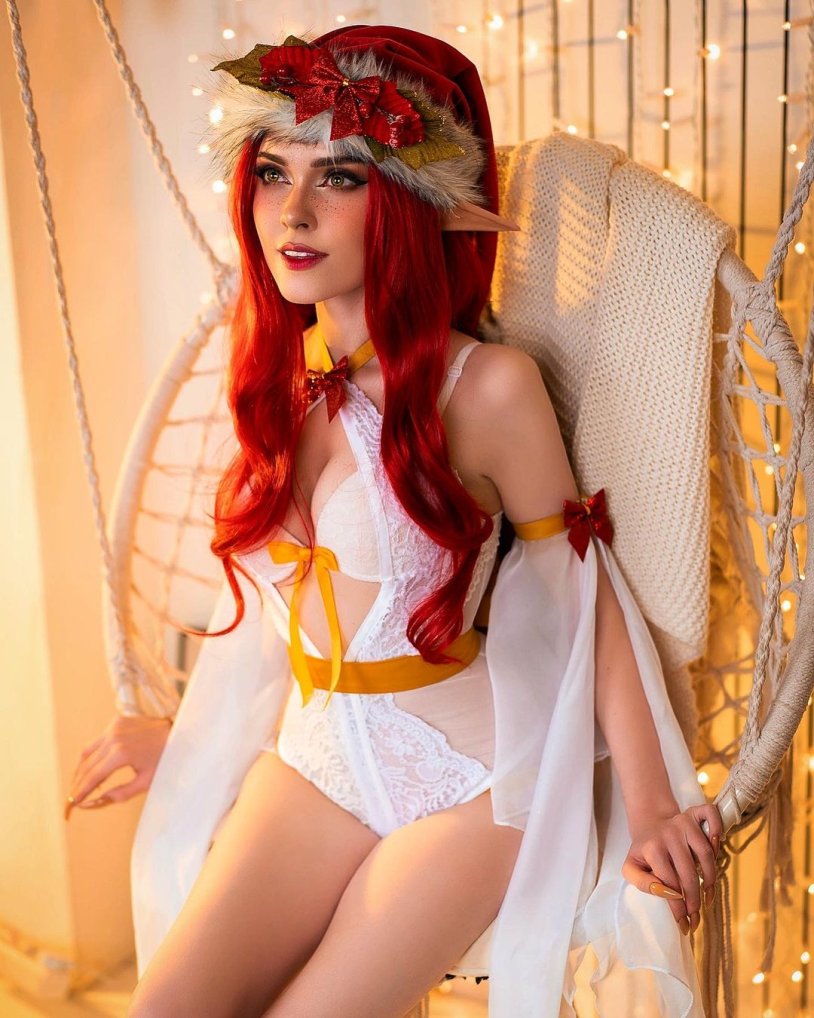 Cyril Cosplay Kalinka Fox