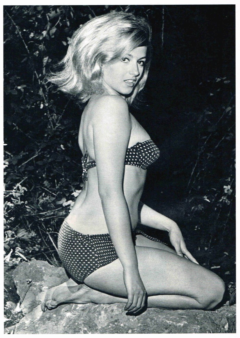 Alba Flores Maria Pedras