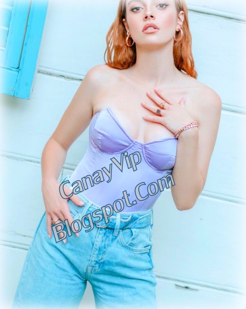 Working moments in the studio brothers