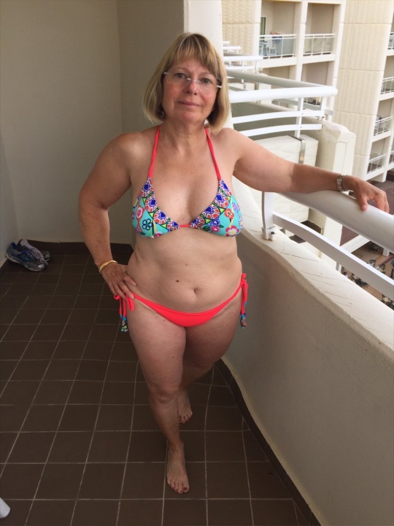 Grandmother Curvy