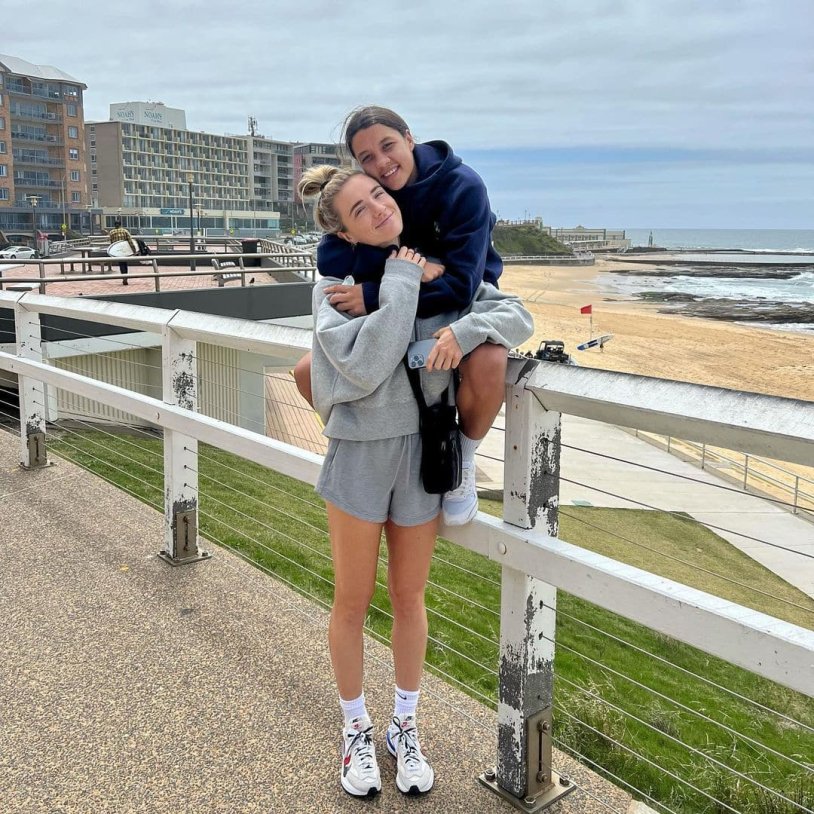 Sam Kerr and Kristie Mewis