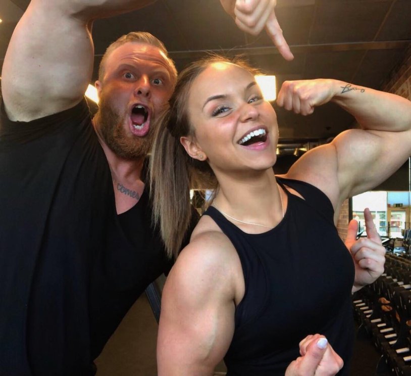 Fitness model Melinda Szabo