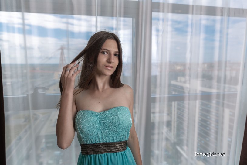 Evening dress for graduation