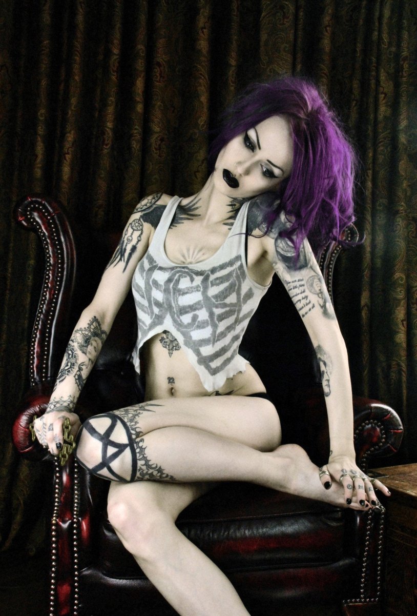 Beautiful naked Gotses