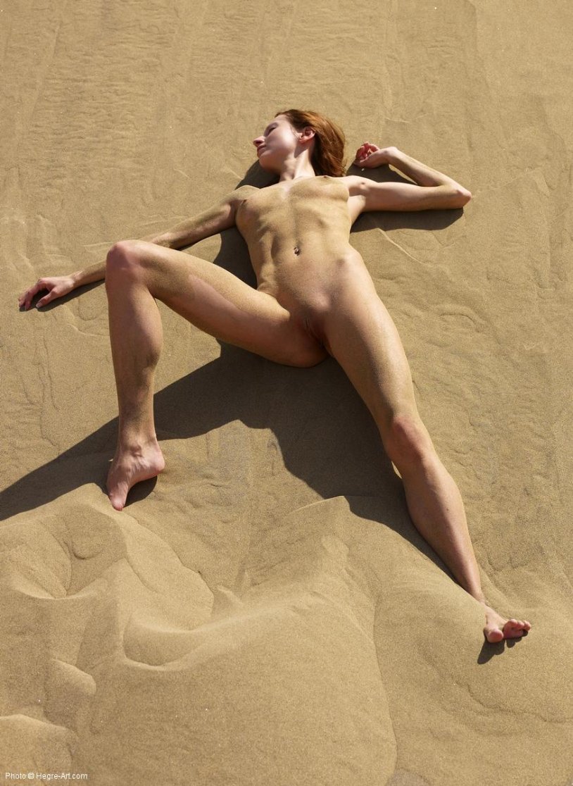 Peter Hegra Naked Women