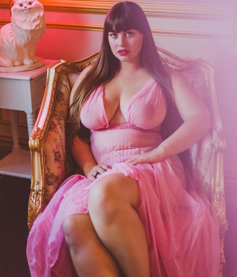 Saz plus Arabella Ruby