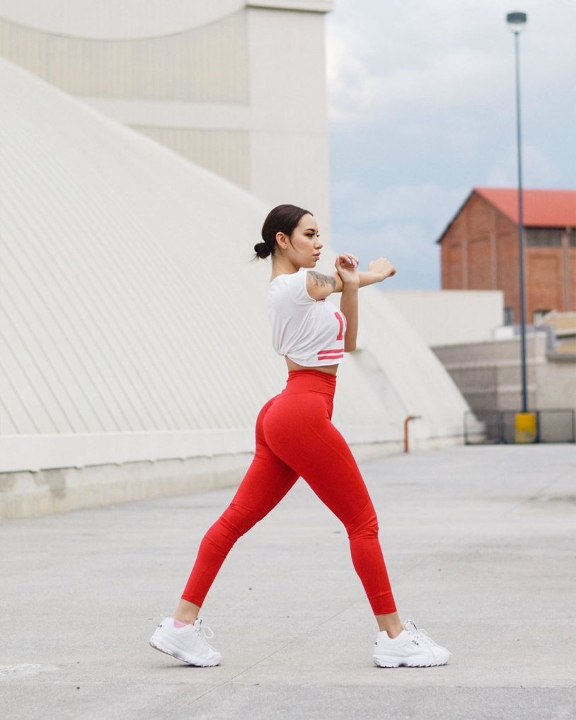 Alexandra Trevinho Sexy